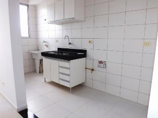 VENDE-SE APTO COND. RES. SPAZIO MONTSENY JD ALVORADA