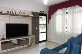 VENDE-SE CASA JD COPACABANA MARINGÁ