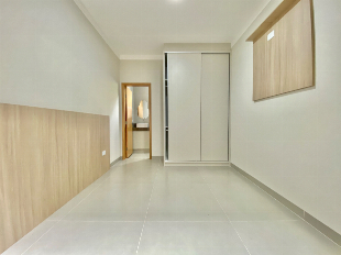 BELÍSSIMA CASA SEMI MOBILIADA NO CONJUNTO ITAPARICA
