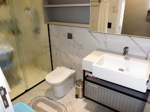 VENDE-SE BELA CASA TODA MOBILIADA. JD ALVORADA PROX. PRAÇA FARROUPILHA