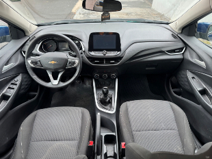 GM Onix LT 1.0
