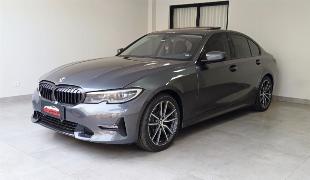 BMW 320 i Sport GP 2022 Automática 2.0 Turbo, Completo, teto solar. Baixo km.