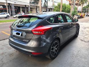 FOCUS TITANIUM 2.0 2016 AUTOMÁTICO