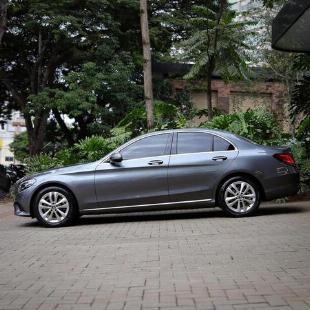 MERCEDES-BENZ C180FF 2019