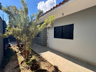 Casa no Condomínio Monte Alto