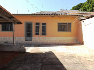 ALUGA-SE CASA DE FUNDOS VILA MORANGUEIRA