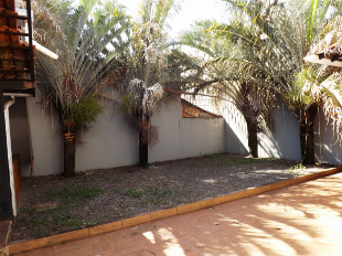 ALUGA-SE PONTO COMERCIAL AV. PEDRO TAQUES PRÓX. PRAÇA FARROUPILHA