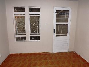 ALUGA-SE CASA ALVORADA PRÓX. UPA ZONA NORTE