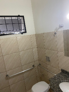 SALA - Prox Av. Morangueira