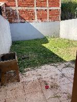 ALUGA-SE CASA EM MANDAGUACU