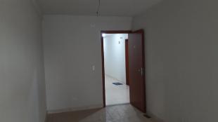Vende-se apartamento de 3 quartos no condomínio Havana, na avenida Alziro Zarur, 893, Maringá (Pr.)