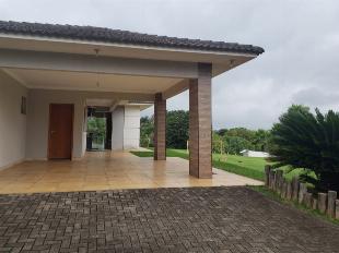 EXCELENTE CHÁCARA CONDOMÍNIO ZAUNA - LOCALIZAÇÃO PRIVILEGIADA.