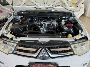 Mitsubishi Pajero Dakar Hpe 3.5 Flex 4x4 Automatica  *7 Luages*