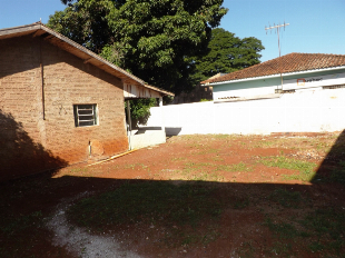 VENDE-SE CASA JD QUEBEC PROX. UPA HOSPITAL.