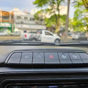 Fiat Strada Freedom com baixa Km