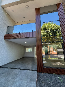 Imagem do anuncio Casa com 3 Quartos, 160 m² - Jardim Olímpico, Maringá/PR