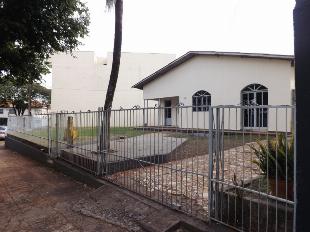 Vende-se Casa Av. Amazonas Centro de Cianorte-Pr