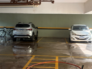 Apartamento Mobiliado para Locação com Suíte, Escritório, Sacada e Garagem Coberta