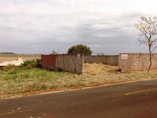 VENDE-SE EXCELENTE TERRENO JD PIONEIROS IGUARAÇU. PRONTO P/ CONSTRUIR