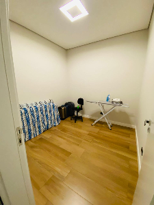 VENDE-SE BELA CASA TODA MOBILIADA. JD ALVORADA PROX. PRAÇA FARROUPILHA