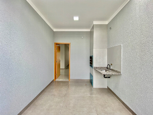 BELÍSSIMA CASA NO CONJUNTO ITAPARICA