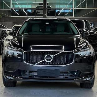 VOLVO XC60 2.0 T5 MOM 2020