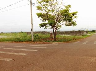 VENDE-SE EXCELENTE TERRENO ESQUINA JD TERRA BELA PRÓX. COND. ALPHVILLE