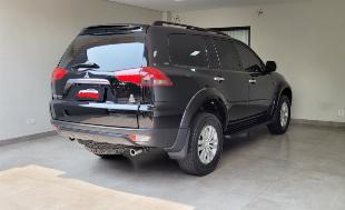 Mitsubishi Pajero Dakar HPE 2015 Aut 3.5 V6 Flex 4x4 7 Lugares