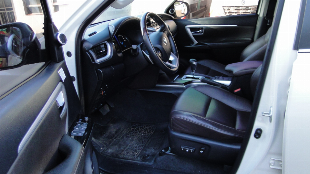 HILUX SRX 2019/19 7 LUGARES,  COMPLETA BRANCA PEROLIZADA
