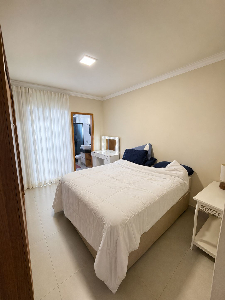 CASA NO JARDIM PARIS VI