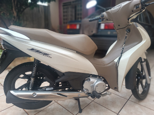 Vendo Biz 125 2024 branco perola