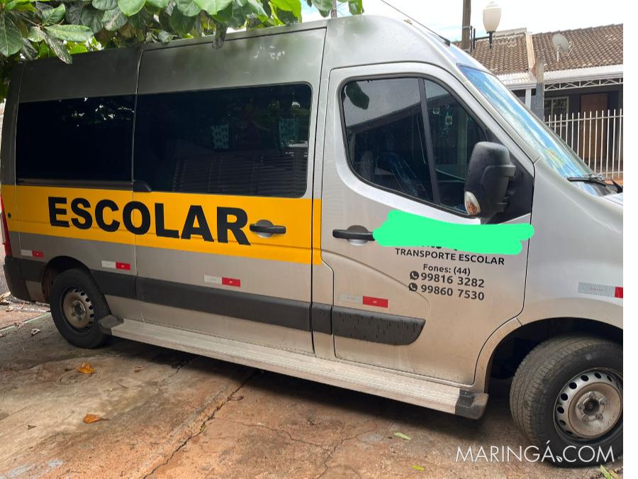 Vendo Renault Master Van escolar + Linha em Maringá - Pr