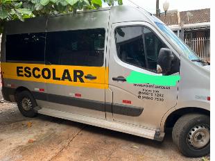 Vendo Renault Master Van escolar + Linha em Maringá - Pr