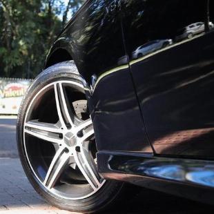 MERCEDES-BENZ CLS 500 2006