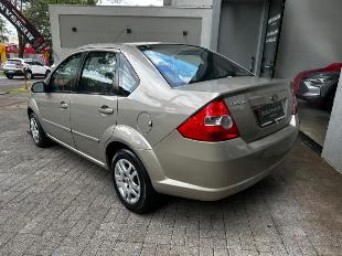 Ford Fiesta Sedan 1.6 flex 5p