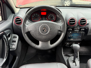 Renault Sandero Stepway 1.6 Hi-flex Automatico *baixo km*