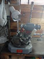 Vendo maquina de afiar alicates de cutículas.