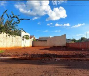 Terreno à venda em Doutor Camargo 301m²