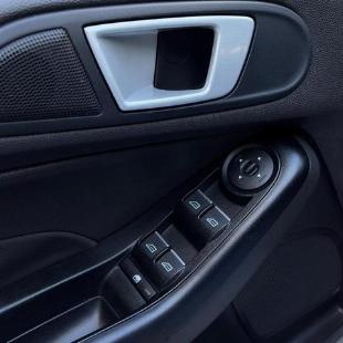 FORD FIESTA 16SEL 2017