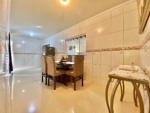 OPORTUNIDADE DE CASA SEMI MOBILIADA NO JARDIM PAULISTA