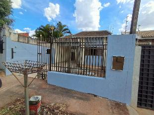 VENDE SE CASA EM MARINGA