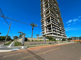 Nest 635 - Vertical Houses