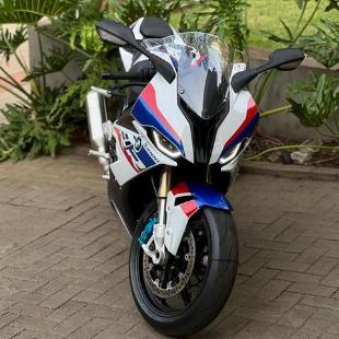 BMW S1000 RR 2022