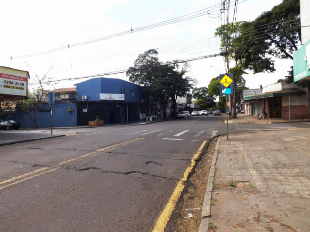 ALUGA-SE SALÃO TÉRREO AV. SÃO DOMINGOS. Nº 1229. VILA MORANGUEIRA