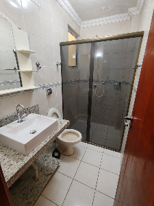 🏡 APARTAMENTO MOBILIADO PARA LOCAÇÃO | 3 QUARTOS E 2 VAGAS NA ZONA 07 ✨
