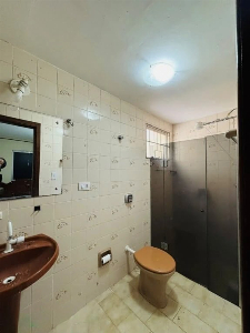 Apartamento Mobiliado para Locação com 3 Quartos, Suíte, Sacada e 2 Vagas