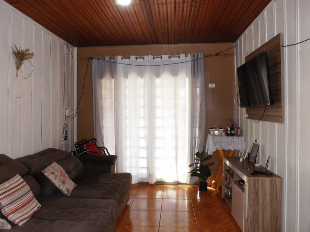 VENDE-SE 2 CASAS NO TERRENO VILA SANTO ANTONIO PROX. COPEL