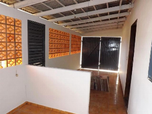 ALUGA-SE CASA PARQUE ALVAMAR SARANDI