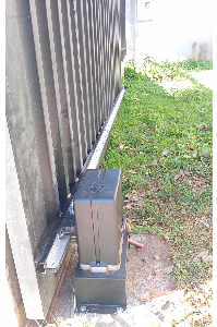 Portão eletrônico deslizante DZ Stark 600 1/3, força bruta com parada suave.