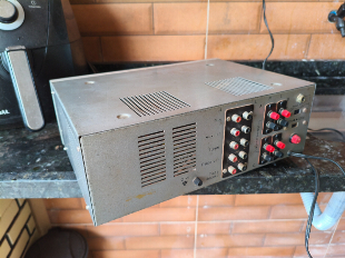 AMPLIFICADOR/EQUALIZADOR BOSCH GEMINI ANOS 80 ( RARO )